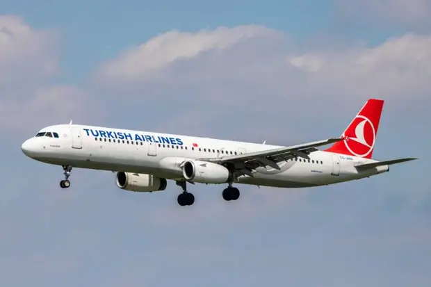 Авиакомпания Turkish Airlines изменила условия продажи билетов для россиян