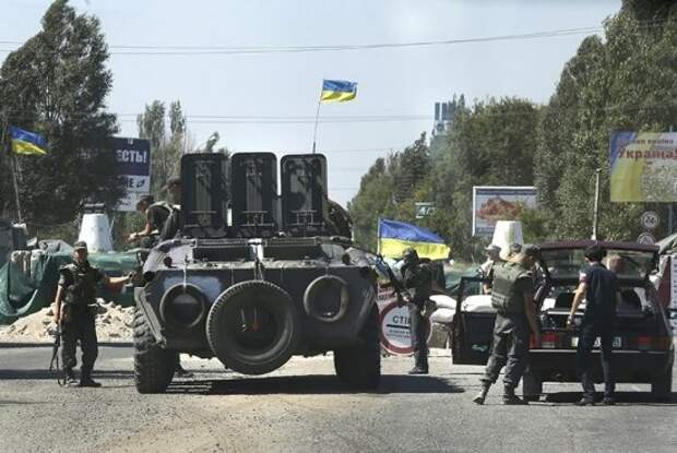 Чучело с автоматом, или Блокпосты ВСУ вокруг Харькова: как украинские военные в «мирной Украине» наживаются на людях