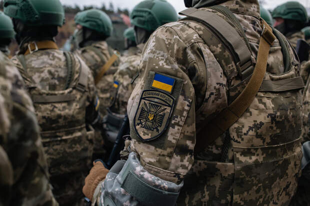 «Страна»: Пятерых солдат ВСУ осудили за отказ идти на позиции в Крынках