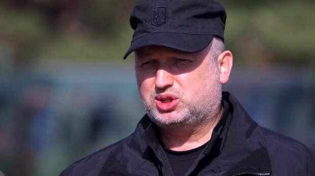 Экс-секретарь СНБО Турчинов призвал рыть окопы для обороны Киева