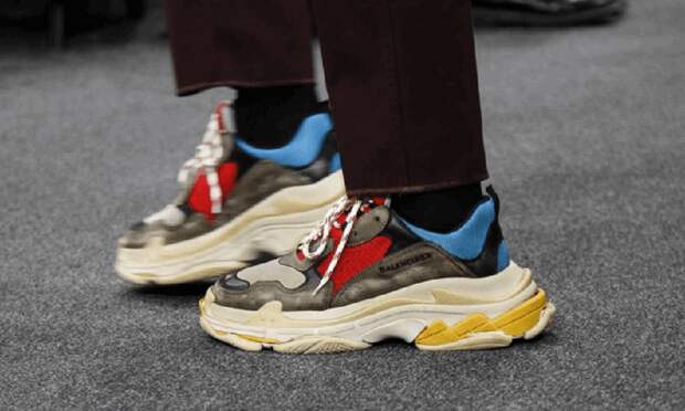 челябинск, школьницу, избили, кроссовки, Balenciaga