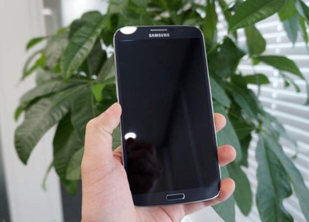 Samsung swipe in midrange segment phablet.