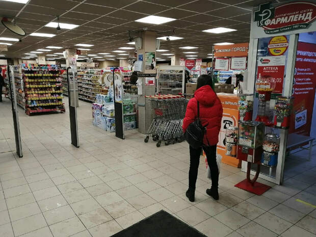 Ацетон обнаружили в популярном напитке в нескольких городах России