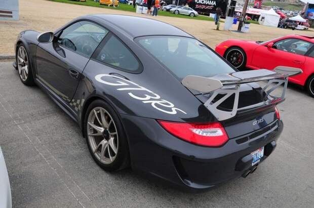 Фотоотчет с Porsche Rennsport Reunion 4 (91 фото)