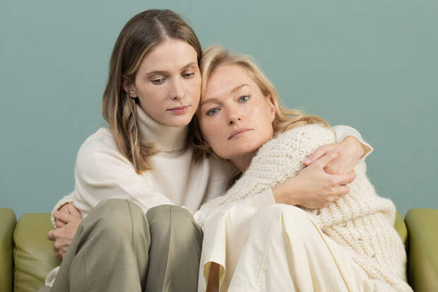 Светлана Иванова и Виктория Толстоганова