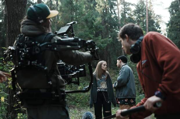 «То, что нас сравнивают с «Солнцестоянием» — сильное упрощение»: создатели «Моры» о независимом кино и работе с хоррорами