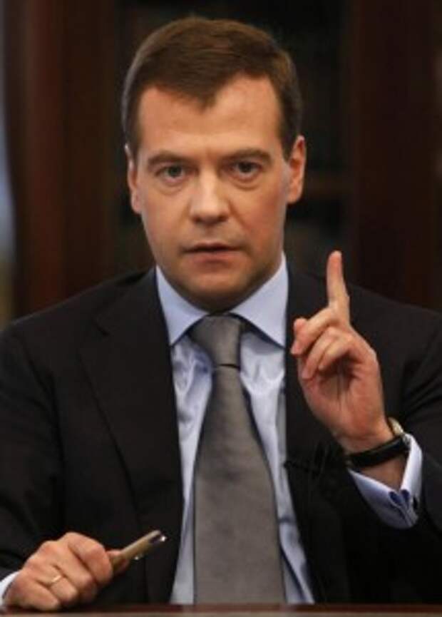 Дмитрий Медведев: Добычей биоресурсов в России должны заниматься только отечественные компании