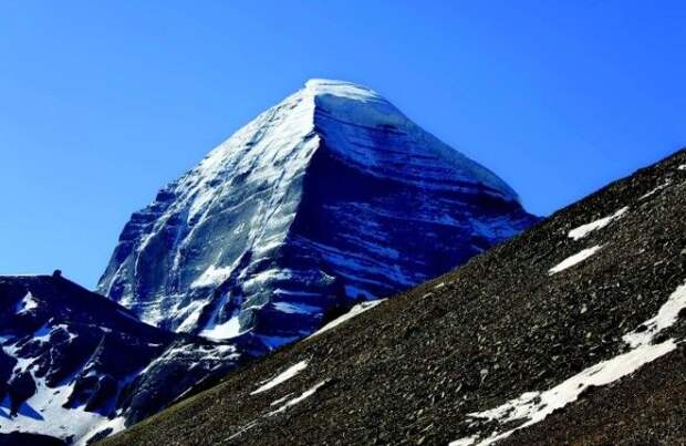 Священный Кайлас. / Фото: www.mt-kailash.ru Священный Кайлас Фото wwwmtkailashru