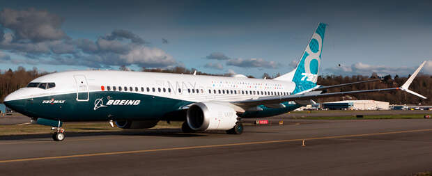 Boeing 737 MAX: заказов больше нет, производитель теряет миллиарды