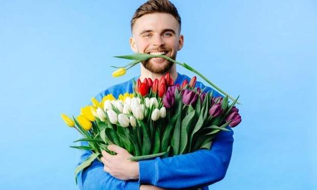 Какие цветы долго стоят в вазе: букет, который не завянет, как любовь твоего бывшего