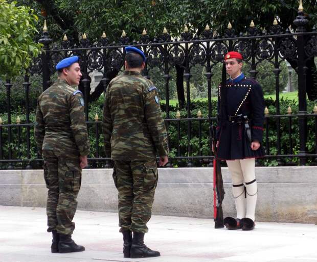 Отзвуки древних традиций: Эвзоны - греческая Президентская Гвардия (48)