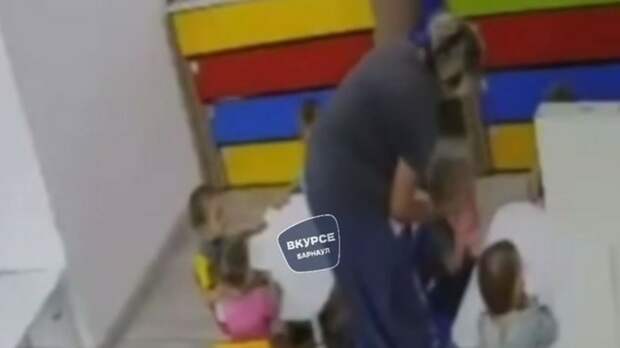 Воспитательница 