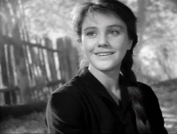 Жанна Прохоренко в фильме *Баллада о солдате*, 1959 | Фото: kino-teatr.ru Жанна Прохоренко в фильме *Баллада о солдате*, 1959 | Фото: kino-teatr.ru