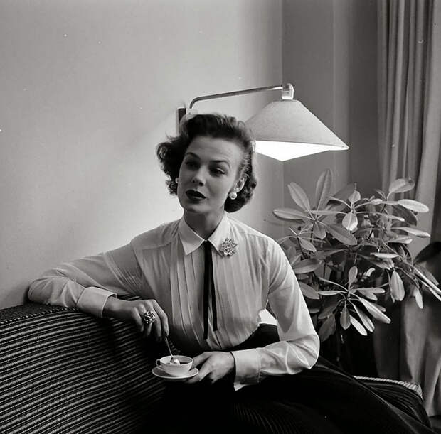 1940s And 1950s Fashion Photography By Nina Leen