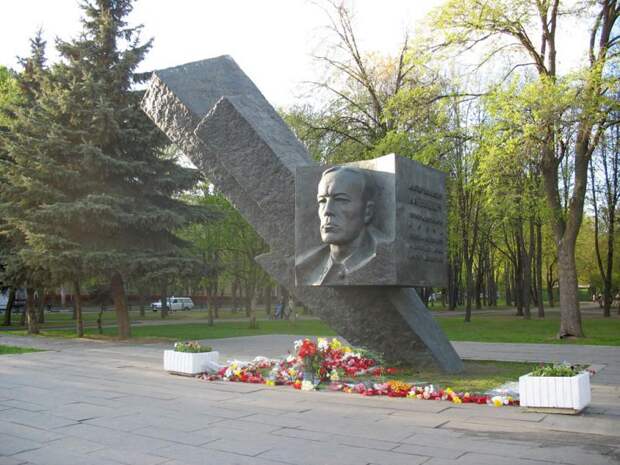 Несломленный. Дмитрий Михайлович Карбышев