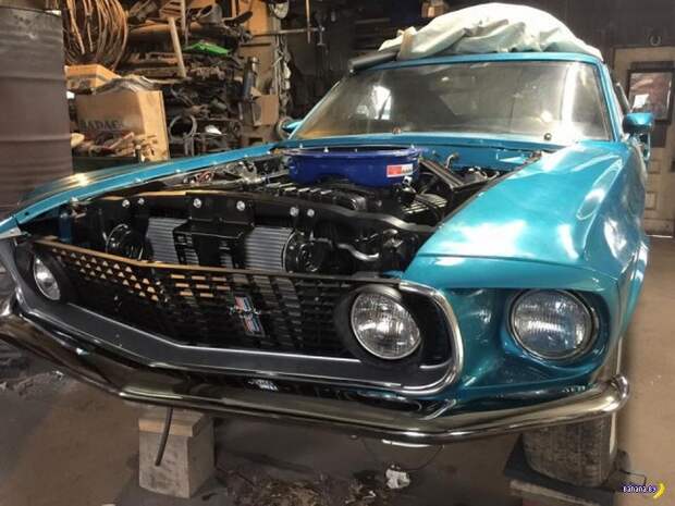 1969 Ford Mustang: от кучи ржавого мусора до тачки