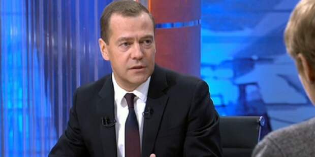 Медведев: Украина не вернет России $3 млрд долга, «потому что жулики»