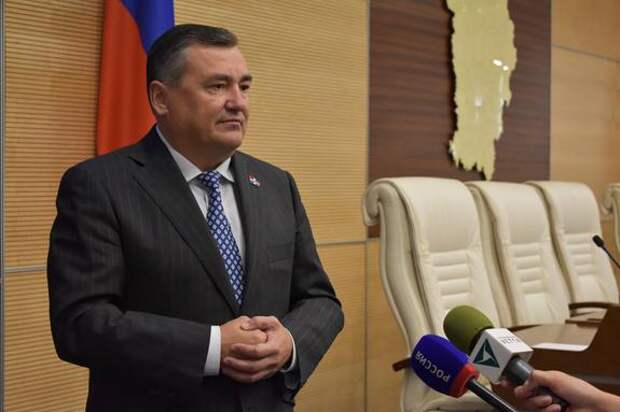 Спикер ЗС Валерий Сухих рассказал о решениях года в социальной сфере