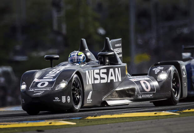 2012 – Nissan DeltaWing. Не финишировал. Авария. авто, автодизайн, болид, ле-ман, своими руками