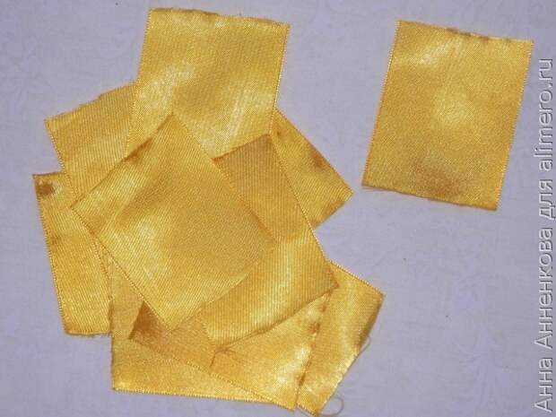 Подсолнух из атласных лент Подсолнух из атласных лент