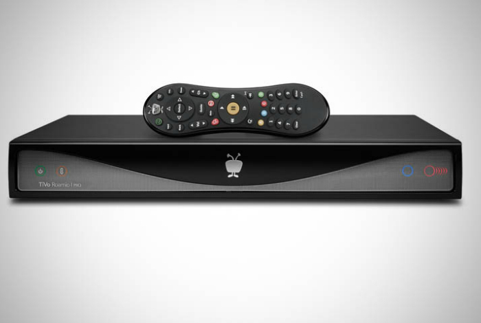 Необычный функциональный потоковый девайс - TIVO ROAMIO PLUS.