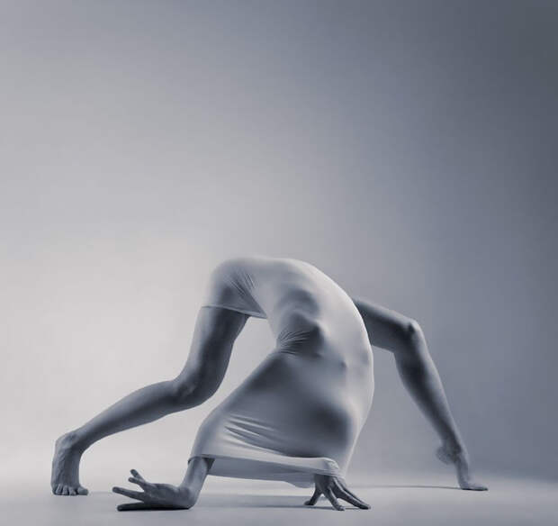 https://static.boredpanda.com/blog/wp-content/uploads/2016/10/dance-photography-vadim-stein-31-580495e93c3d2__880.jpg