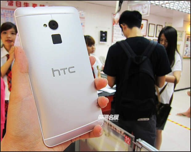 Официальный анонс смартфона HTC One MAX