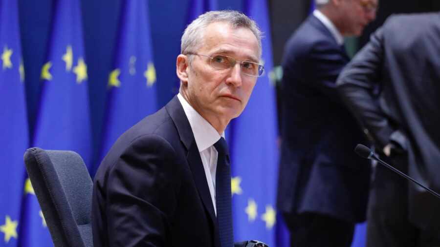 Украинские нацисты могут не дождаться нового оружия