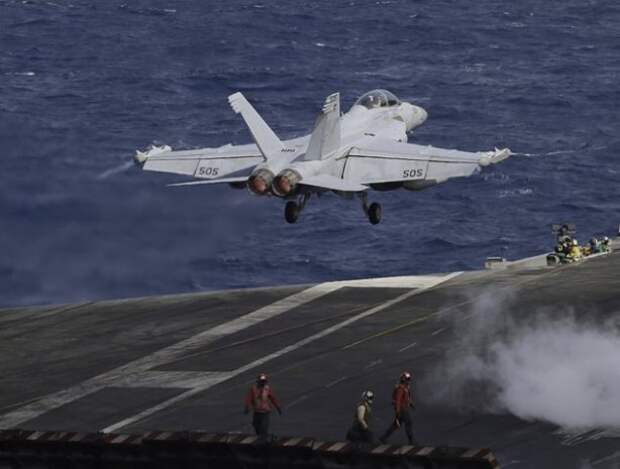 В США обижены «невниманием» России и Китая к мощи американского флота