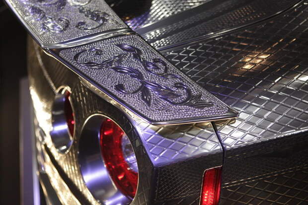 Стайлинг Nissan GT-R под рельефную роспись из железа KUHL RACING, gt-r, nissan, пленка на авто, тюнинг