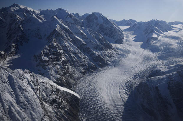 Политолог Светов: силовой сценарий вокруг Гренландии маловероятен