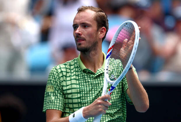 Медведев с победы стартовал на Australian Open