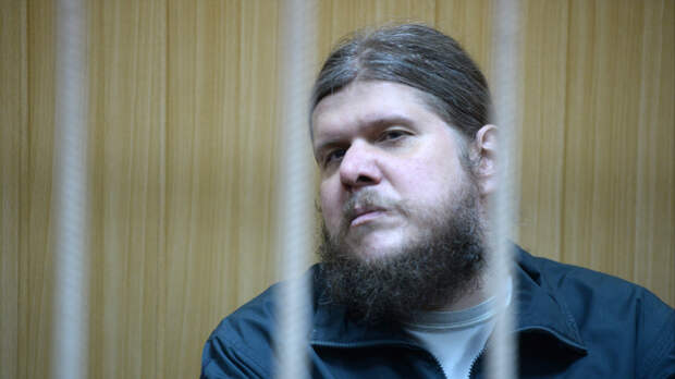 «Бог Кузя» вернулся: сектант после тюрьмы снова вербует людей