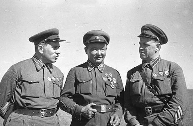 Начало вооруженного конфликта на реке Халхин-Гол.