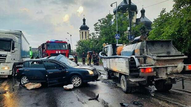 В ДТП погиб украинский футболист В ДТП погиб украинский футболист