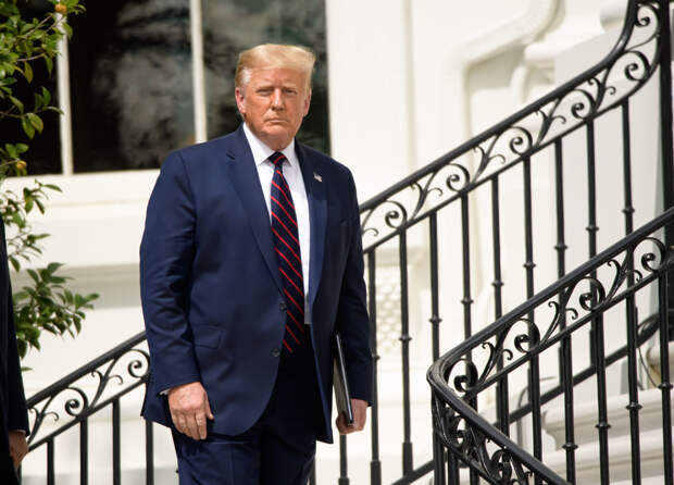 «Так звучат деньги»: Трамп заявил о раздражении жены из-за стройки в Белом доме