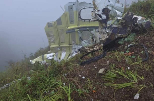 Индонезийские спасатели нашли обломки потерпевшего крушение самолёта