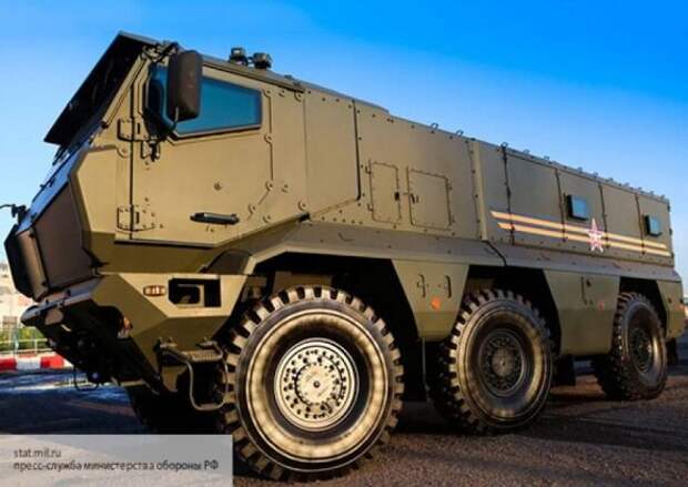 Британцы боятся стать орехом для «кувалды» России после отказа от танков Британцы боятся стать орехом для «кувалды» России после отказа от танков