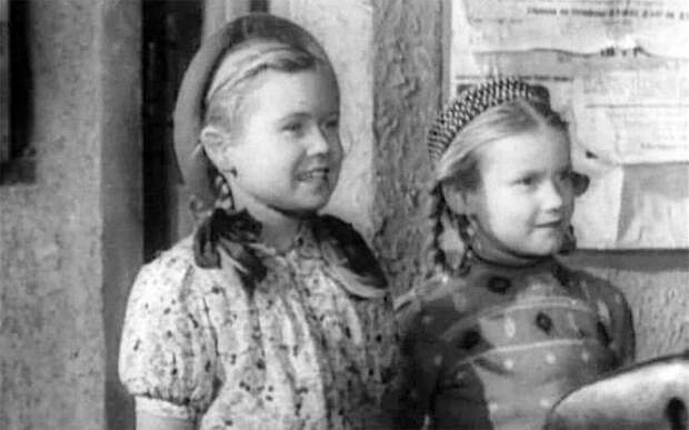 Светлана Немоляева