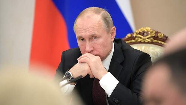 Путиномика спустила в унитаз в этом году 10 пенсионных реформ
