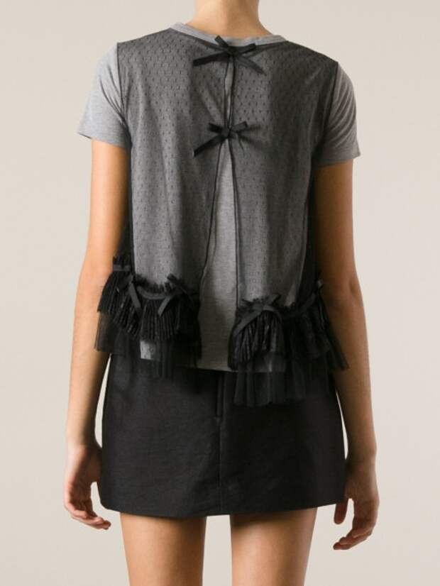 Благородные футболки Red Valentino