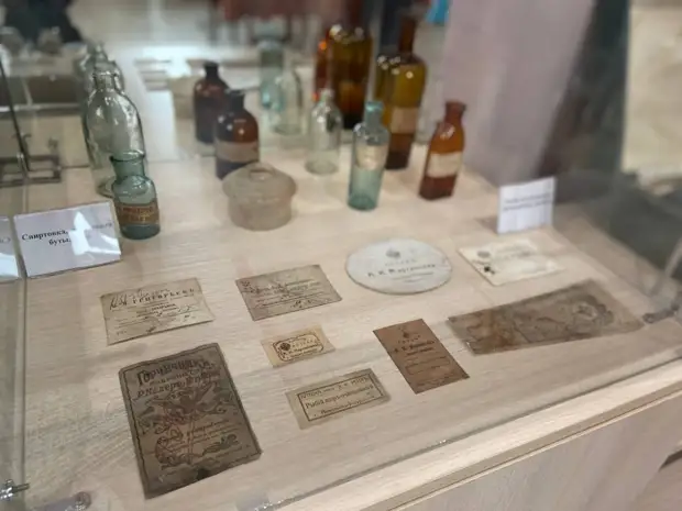 Дефибрилляторы, многоразовые шприцы: чем полвека лечили горожан, покажет музей Уссурийска