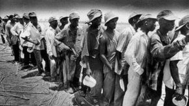 1937: Haitians who were hoping to escape the killing in the Dominican Republic.