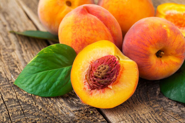 4 полезных свойств персиков