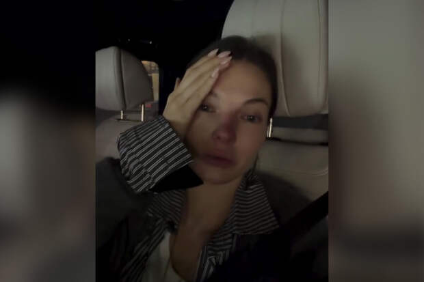 Актриса Наталья Бардо рассказала, что улетела с семьей из России в США