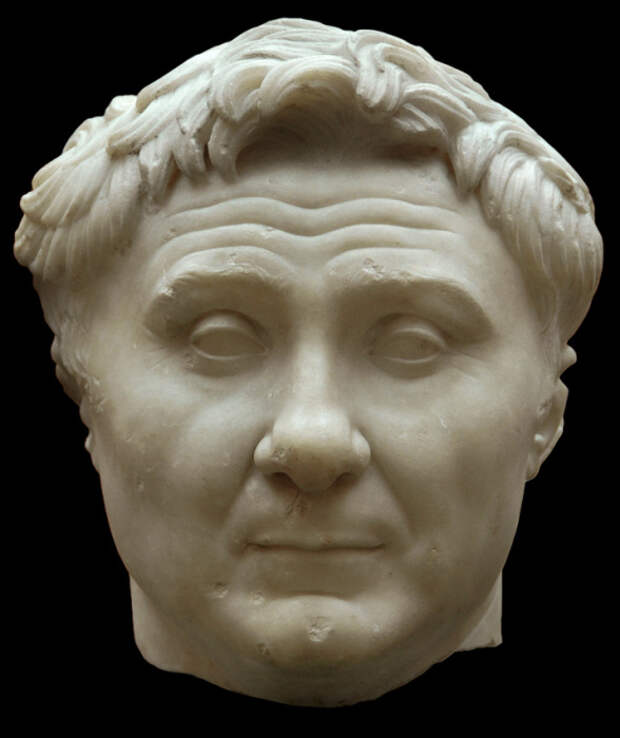 Римский полководец и государственный деятель, сначала союзник, а потом противник Цезаря.