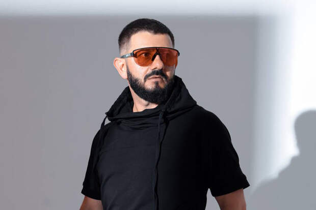 Ura.ru: доходы фирмы Галустяна снизились с 5,4 млн до 2,9 млн рублей за 4 года