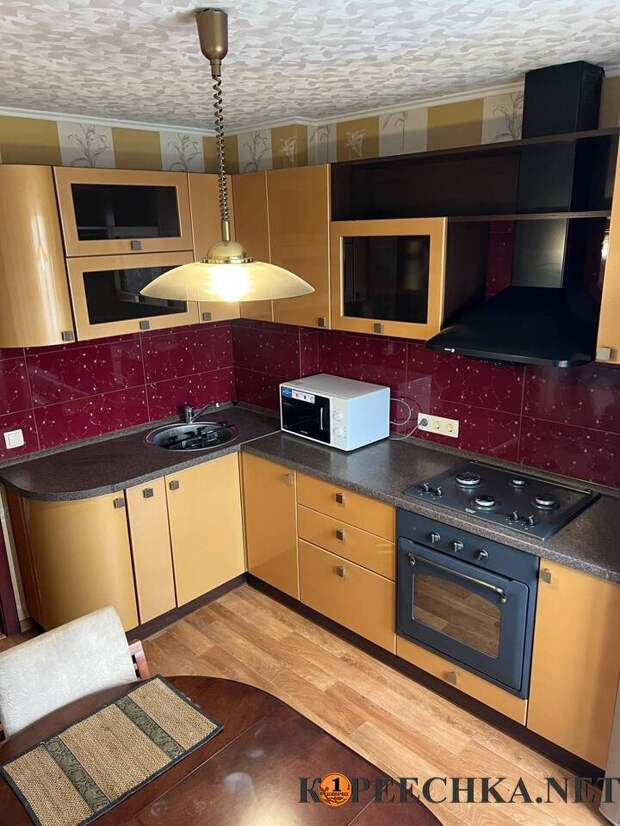 3х комнатная квартира 65кв.м мкр-н Зелёный в Макеевке - 6 500 000 руб