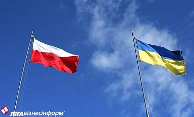 Польша передаст гуманитарную помощь украинским военным