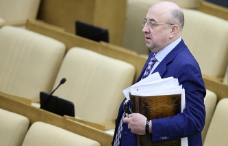 Председатель комитета Госдумы РФ по конституционному законодательству и государственному строительству Владимир Плигин